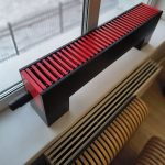 Напольный конвектор Savva KN, высотой 80 мм.+ 100 мм. ножки, шириной решетки 235 мм., длиной 1700 мм., нижнее подключение